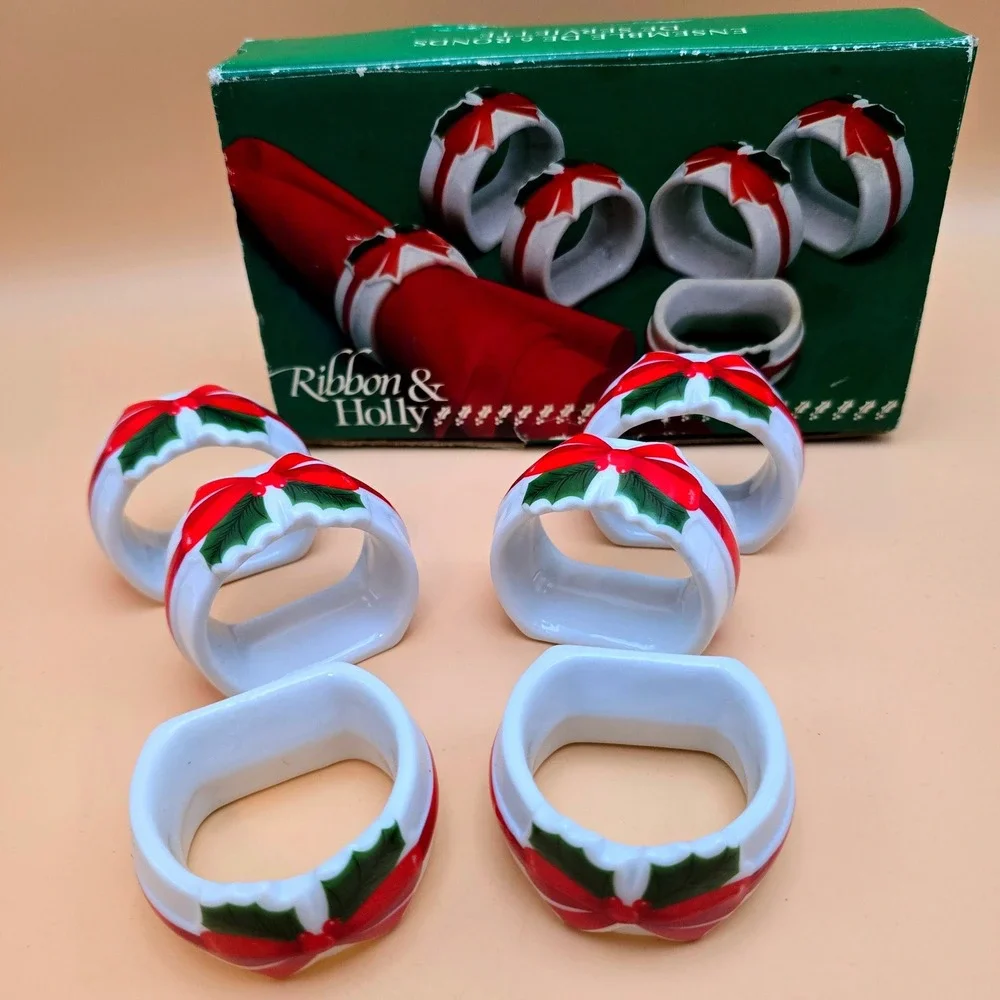 Vintage Mount Clemens Pottery Ribbon & Holly Ceramic Napkin Rings Set of 6 Japan